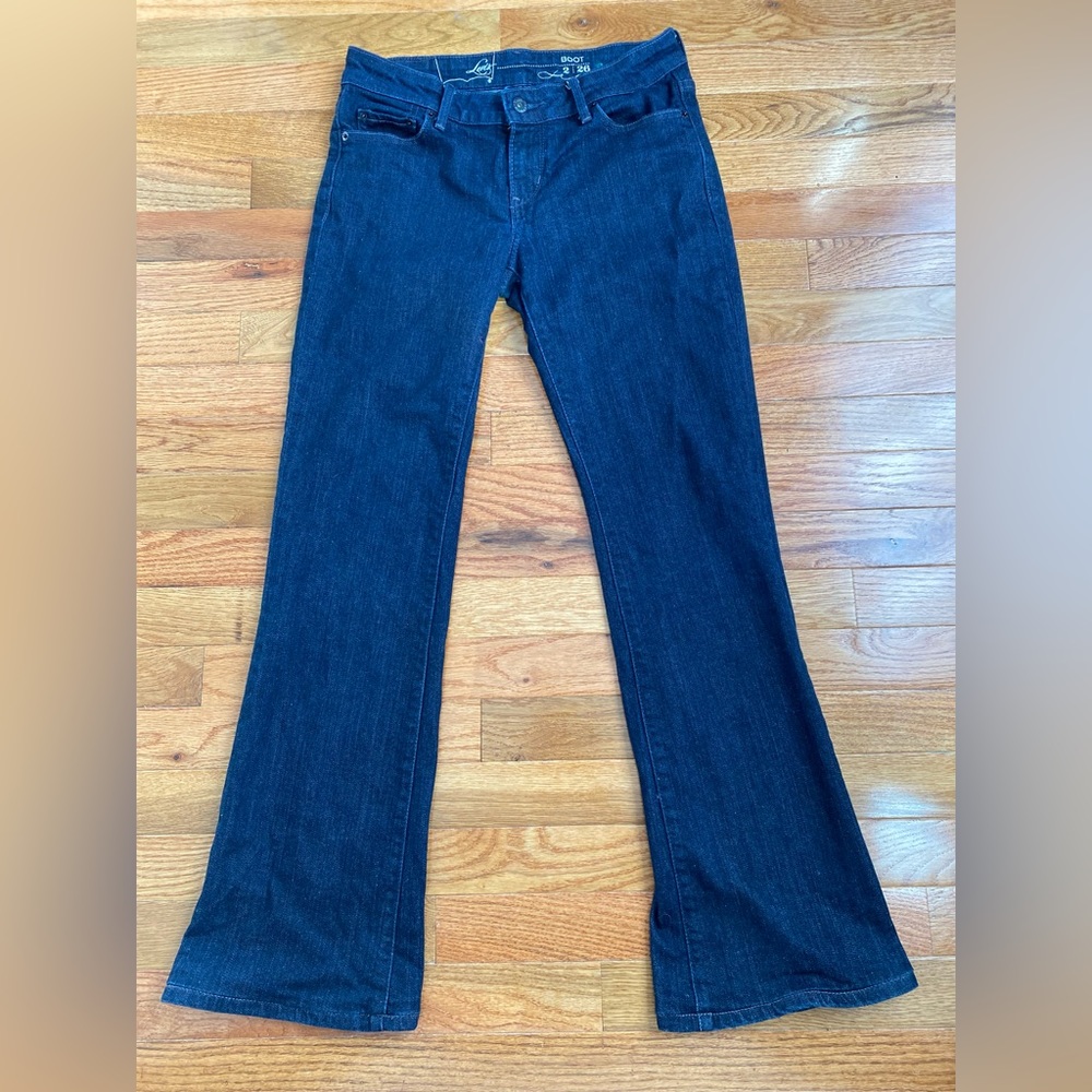 Levi’s  Women’s Boot Cut Denim Mid Rise Size 26